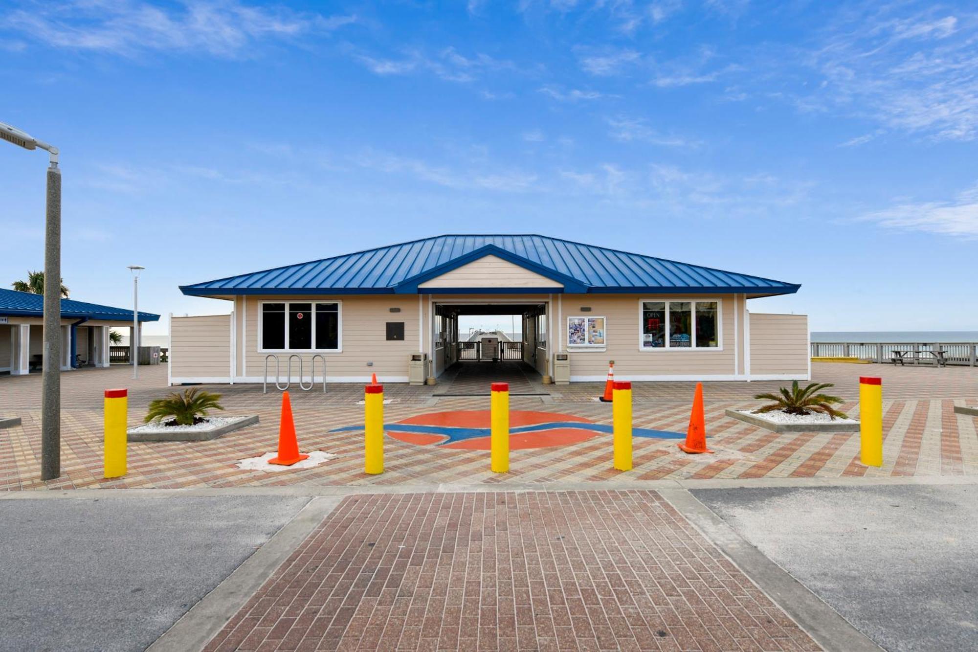 Sunbird 1011w By Book That Panama City Beach